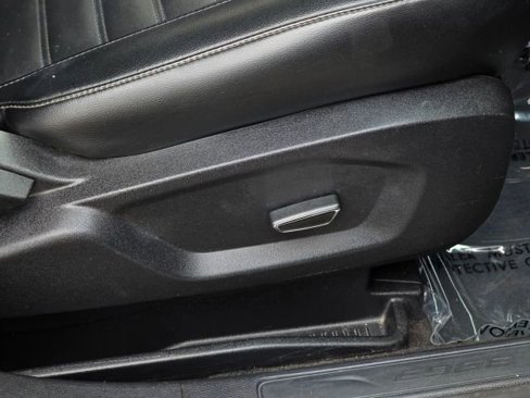 Used 2015 Ford Edge SEL w/ Equipment Group 201A image 17