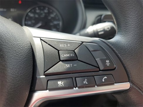 Used 2024 Nissan Kicks SV image 24