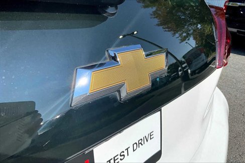 Used 2019 Chevrolet Bolt Premier w/ Infotainment Package image 29