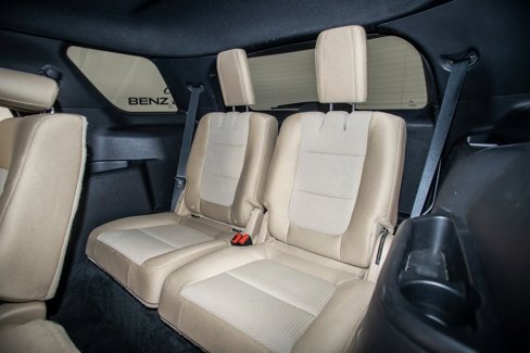 Used 2016 Ford Explorer XLT image 16