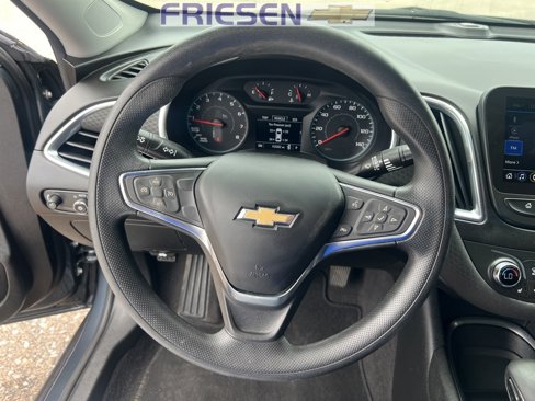 Used 2021 Chevrolet Malibu LT image 12