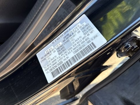 Used 2019 MAZDA CX-5 Touring image 17