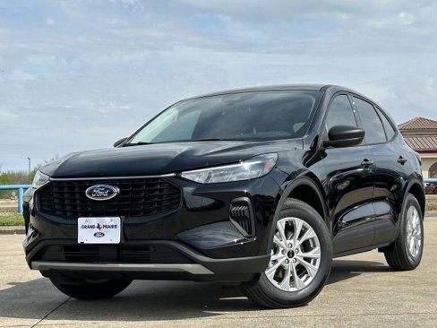 New 2025 Ford Escape Active image 2