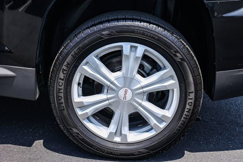 Used 2017 GMC Terrain SLE image 11