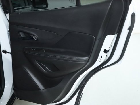 Used 2019 Buick Encore Preferred image 30