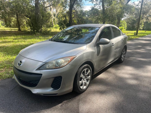 Used 2013 MAZDA MAZDA3 i Sport image 8