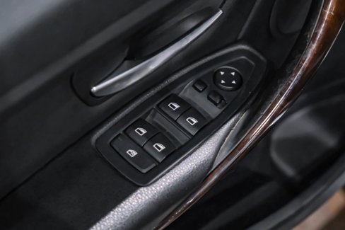 Used 2015 BMW 320i xDrive Sedan image 37