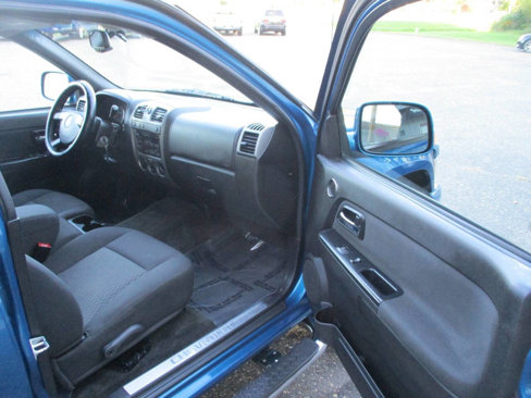 Used 2012 Chevrolet Colorado LT image 24