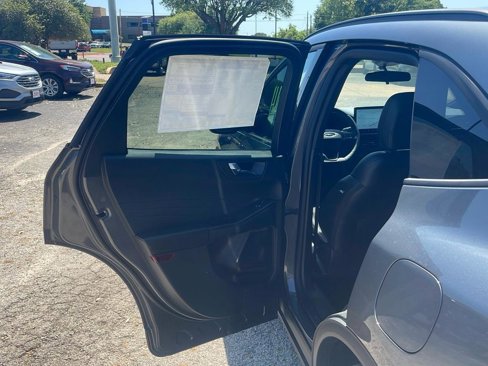 New 2025 Ford Escape ST-Line w/ Tech Pack #1 image 16