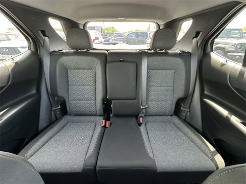 Used 2023 Chevrolet Equinox LT image 21