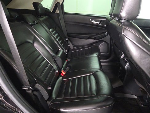 Used 2021 Ford Edge SEL w/ Convenience Package image 16