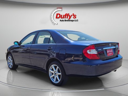 Used 2003 Toyota Camry LE image 14