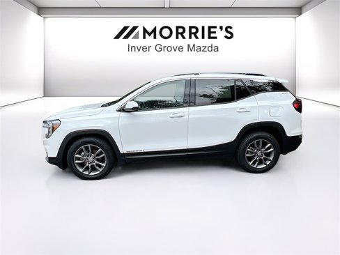 Used 2024 GMC Terrain SLT image 8