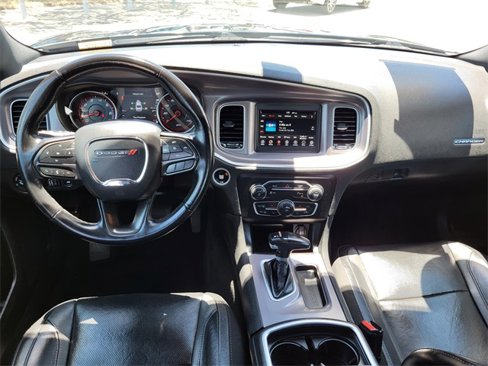 Used 2022 Dodge Charger SXT w/ Leather Interior Group image 6