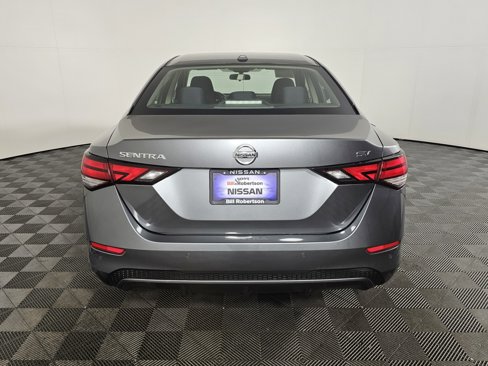 Used 2022 Nissan Sentra SV image 5