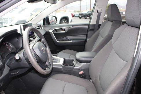 Used 2023 Toyota RAV4 XLE image 15