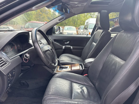 Used 2010 Volvo XC90 3.2 image 9