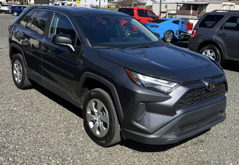 Used 2023 Toyota RAV4 LE image 12