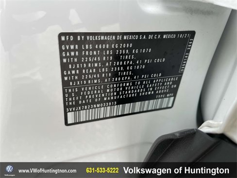 Used 2022 Volkswagen Taos SEL image 8