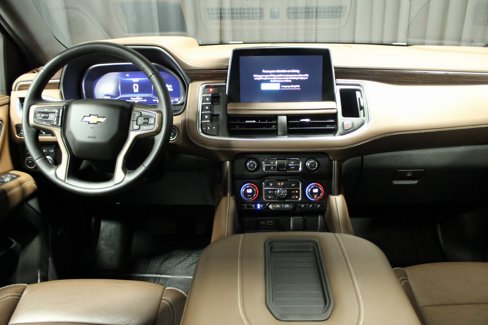 Used 2023 Chevrolet Suburban High Country w/ Premium Package 2 image 18