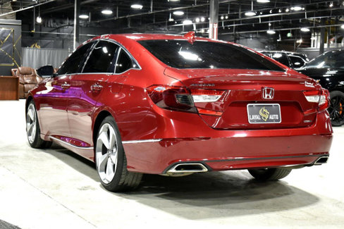 Used 2018 Honda Accord Touring image 5