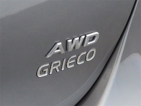 Used 2021 Nissan Rogue Sport S image 13