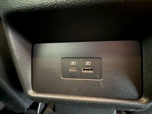 Used 2021 Nissan Rogue SV image 26