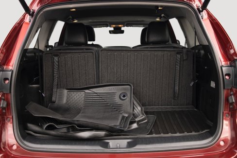 Used 2018 Toyota Highlander SE image 26