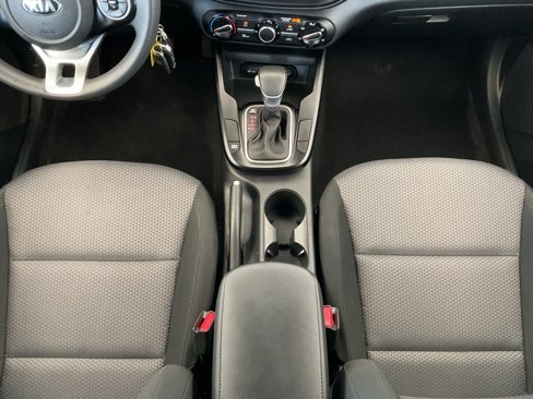 Used 2021 Kia Soul LX image 16