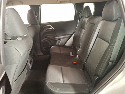 Used 2024 Mitsubishi Outlander ES image 14