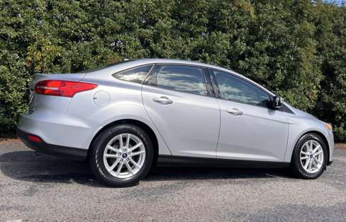 Used 2016 Ford Focus SE image 8