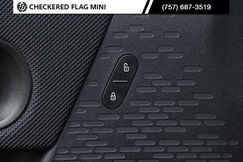 Used 2025 MINI Cooper S image 17