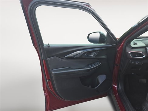 Used 2023 Chevrolet TrailBlazer RS w/ Convenience Package image 10