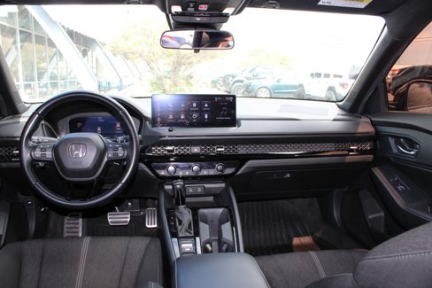 Used 2023 Honda Accord Sport image 24