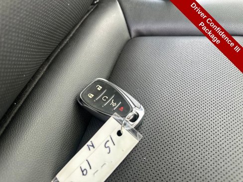 Used 2020 Chevrolet Equinox Premier image 31