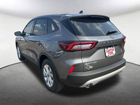 New 2025 Ford Escape Active image 4