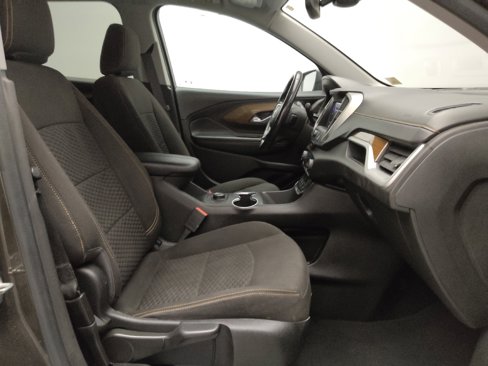 Used 2020 GMC Terrain SLE image 21