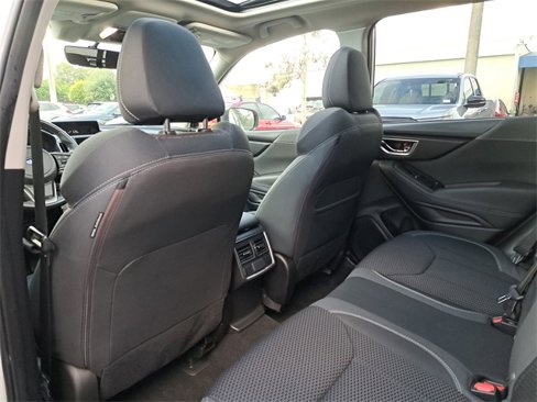 Used 2019 Subaru Forester Premium w/ All-Weather Package image 10