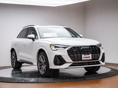 New 2025 Audi Q3 2.0T Premium image 3