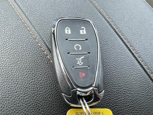 Used 2020 Chevrolet Traverse LT image 48