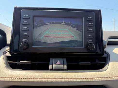 Used 2019 Toyota RAV4 XLE image 24