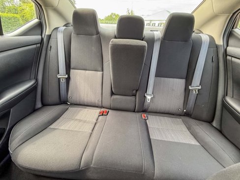 Used 2022 Nissan Sentra SV image 18