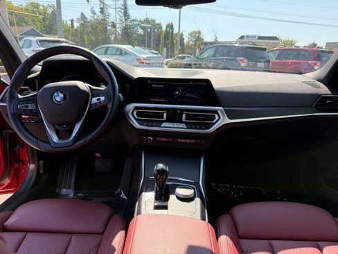 Used 2022 BMW 330i xDrive Sedan w/ Premium Package 2 image 9