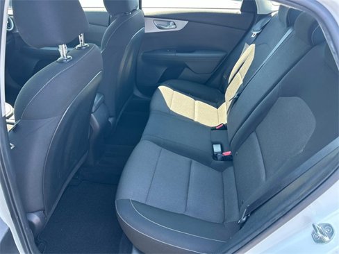 Used 2024 Kia Forte LXS w/ LXS Technology Package image 16