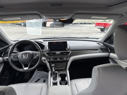 Used 2019 Honda Accord EX image 9