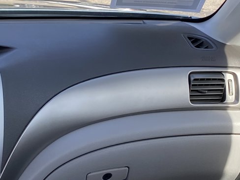 Used 2010 Subaru Forester 2.5X image 22