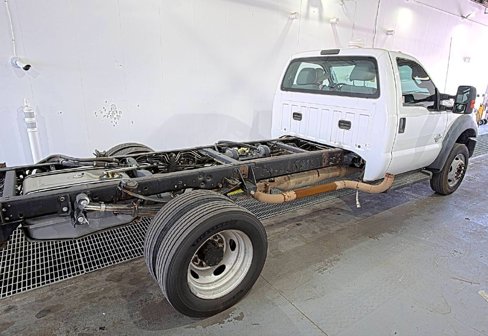 Used 2016 Ford F550 2WD Regular Cab Super Duty image 12