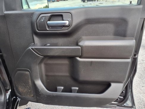 Used 2022 Chevrolet Silverado 1500 Custom image 13