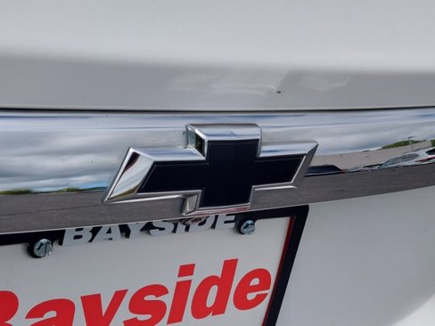 Used 2021 Chevrolet Traverse LS image 30