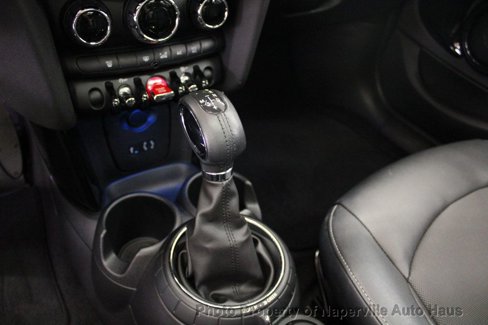 Used 2015 MINI Cooper 4-Door Hardtop image 32